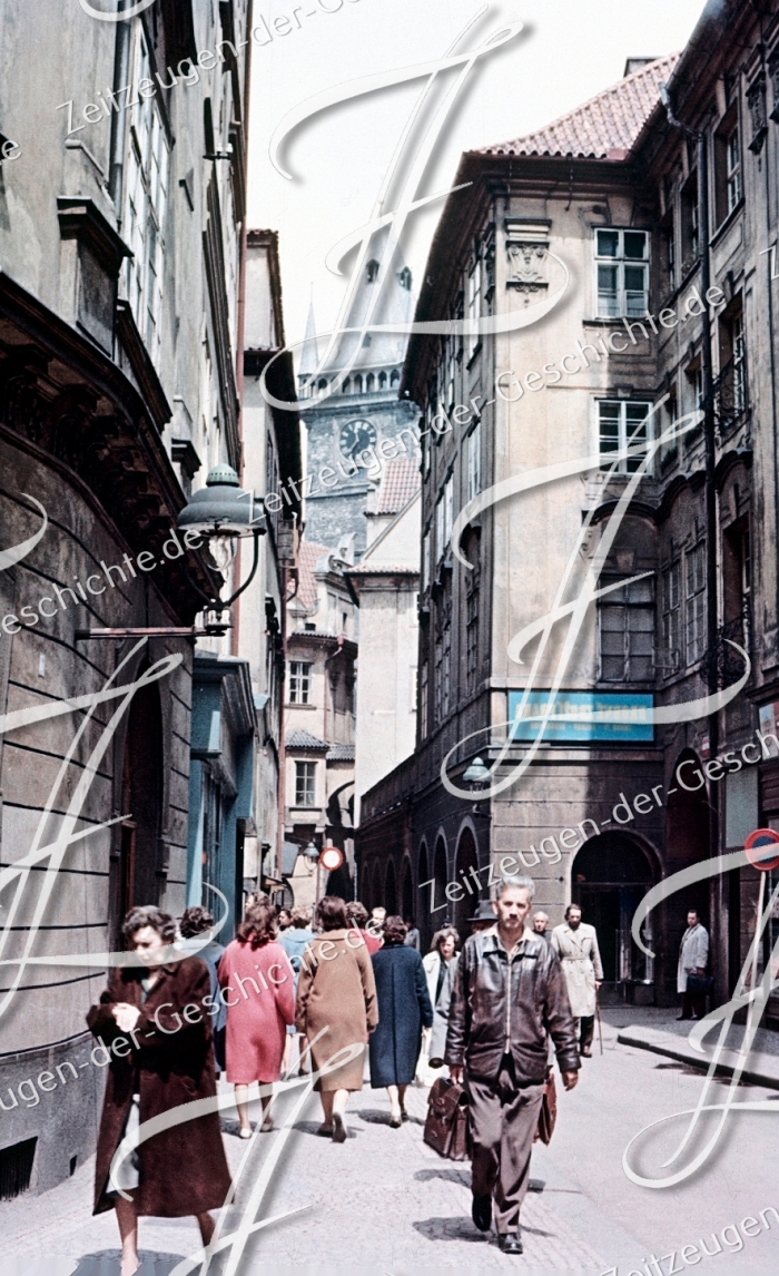 Ein typisches Bild aus der Zeit in der Innenstadt von Prag