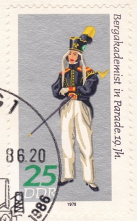 Briefmarke - Postkarte - 800 Jahre Freiberg, Bergparade, 25 Pfennig DDR, 1986 - Bergakademist in Parade 19. Jahrhundert Rückseite leer!