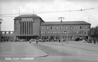 Vorderansicht - Zwickau - Hauptbahnhof, 1958 - Ansichtskarte zum Kaufen Echte Fotografie