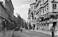 Vorderansicht - Zwickau - Hauptstraße, 1958 - schöne Ansichtskarte der Hauptstraße zum Kaufen Echte Fotografie