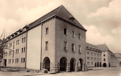 Die Tradition der Bergschule wird von der Westsächsischen Hochschule Zwickau fortgeführt.