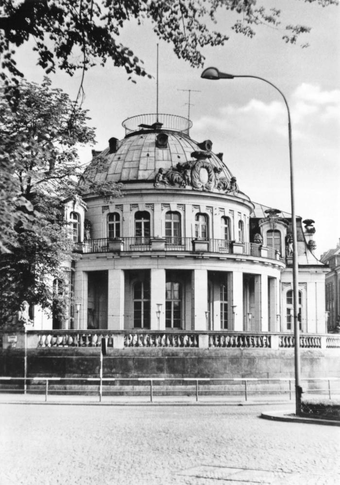 Vorderansicht - Ansichtskarte Zwickau - Mokka-Milchbar, 1966 - Ansichtskarte zum Kaufen Echte Fotografie