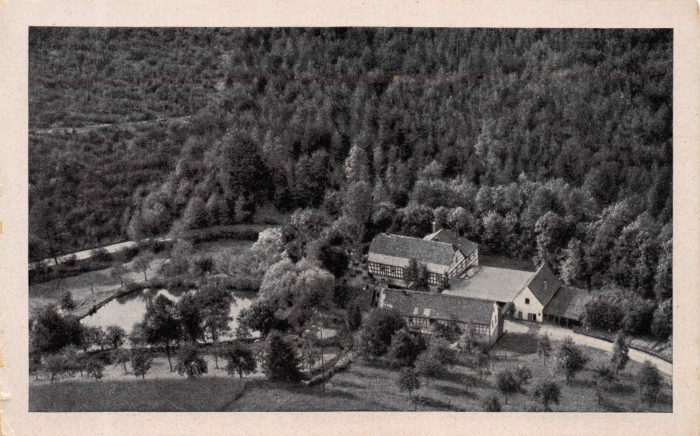 Vorderansicht - Waldhaus Naupoldsmühle, Postkarte - im Mühltal bei Eisenberg, Thüringen ungelaufen